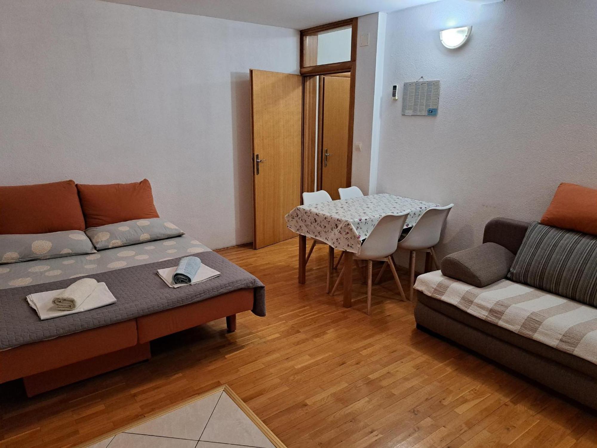 Apartmani R&B Radalj Makarska Bagian luar foto