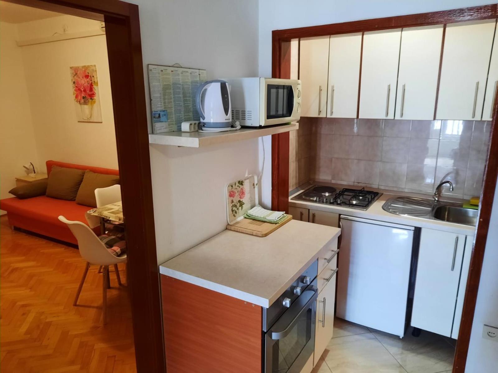 Apartmani R&B Radalj Makarska Ruang foto