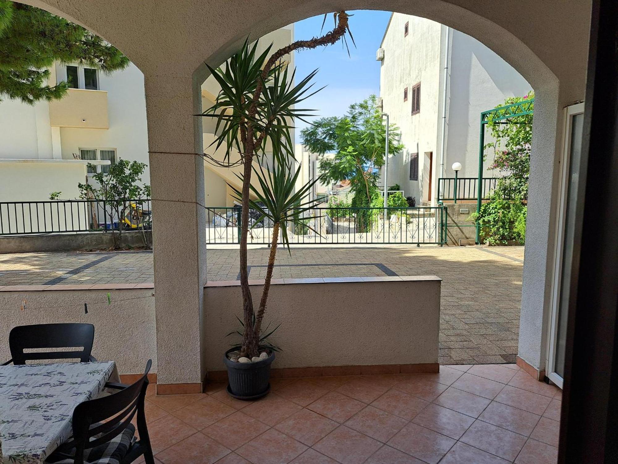 Apartmani R&B Radalj Makarska Bagian luar foto