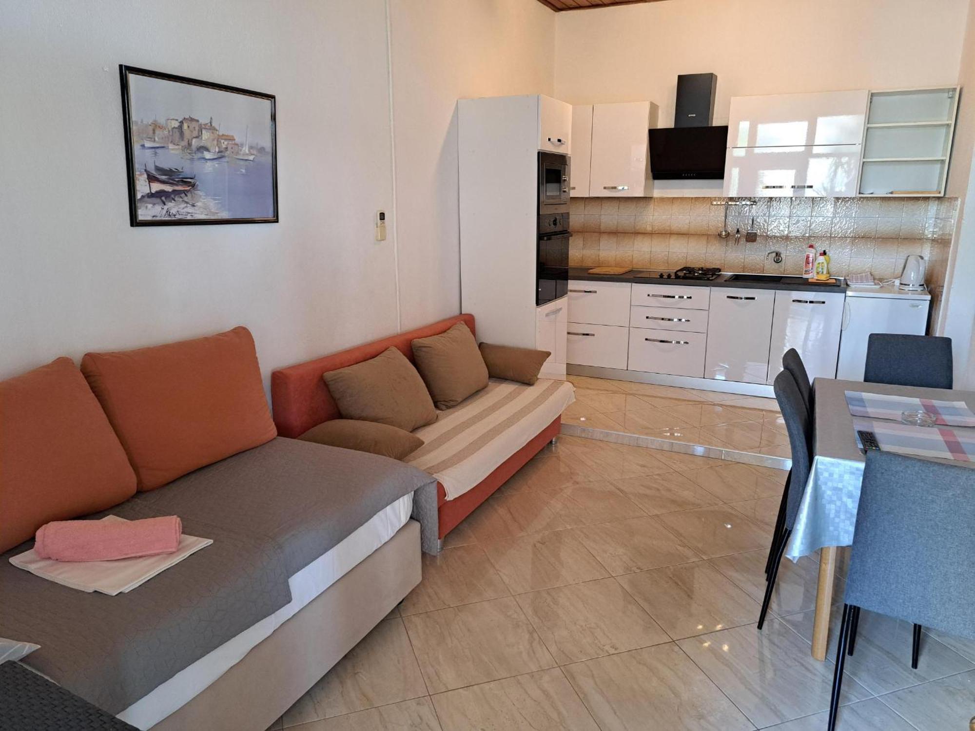 Apartmani R&B Radalj Makarska Bagian luar foto