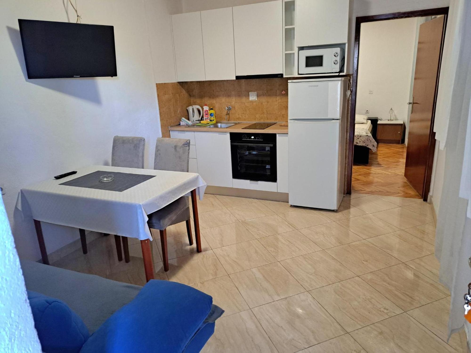 Apartmani R&B Radalj Makarska Bagian luar foto