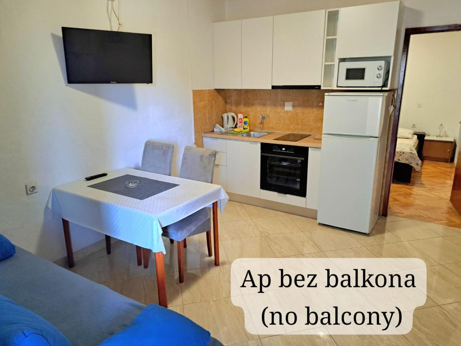 Apartmani R&B Radalj Makarska Ruang foto