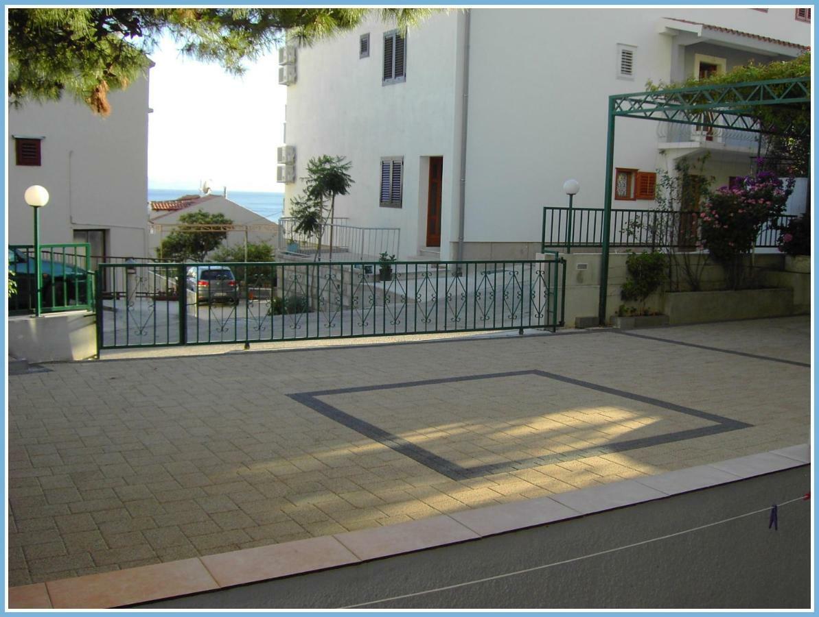 Apartmani R&B Radalj Makarska Bagian luar foto