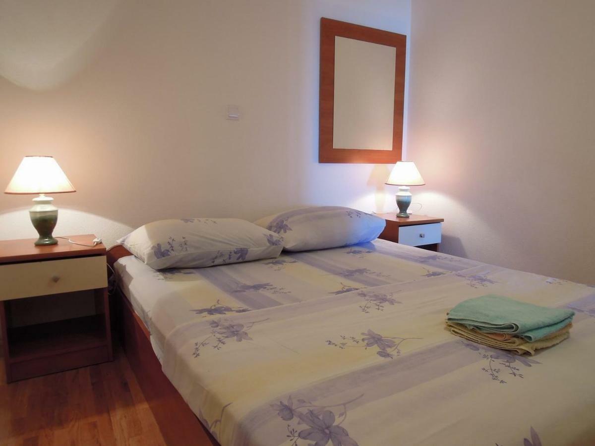 Apartmani R&B Radalj Makarska Bagian luar foto