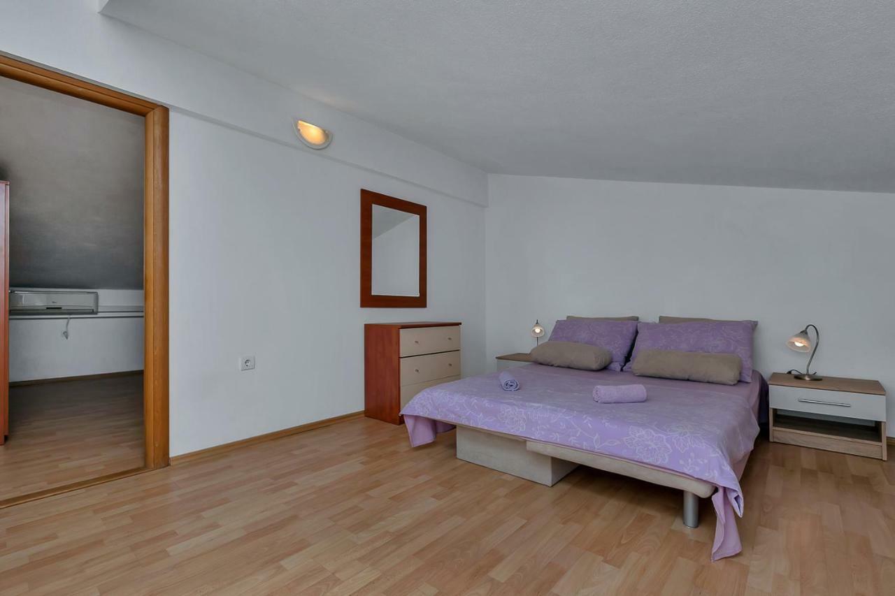 Apartmani R&B Radalj Makarska Bagian luar foto